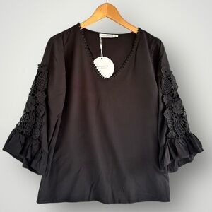 🎉5 for $45🎉 NWT RusttyDustty top blouse shirt size M black